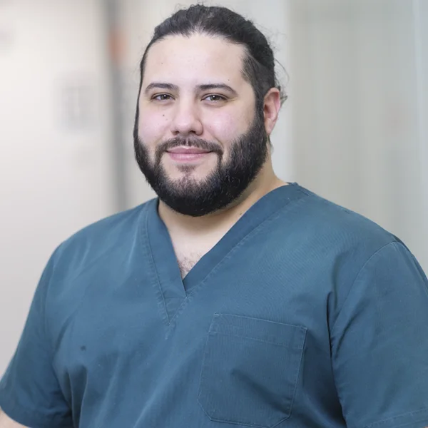 Dr. Martin Corona Girón